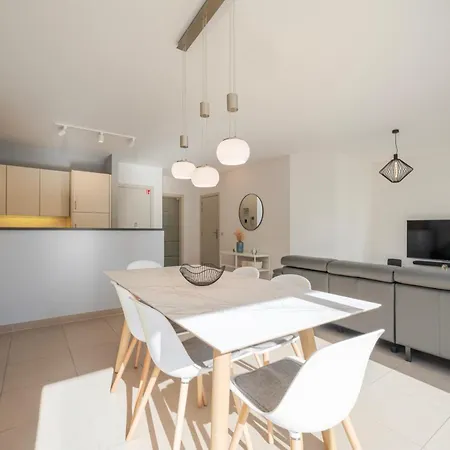 Comfort In Het Hart Knokke, Aan Het Zegemeer アパート クノック・ヘイスト